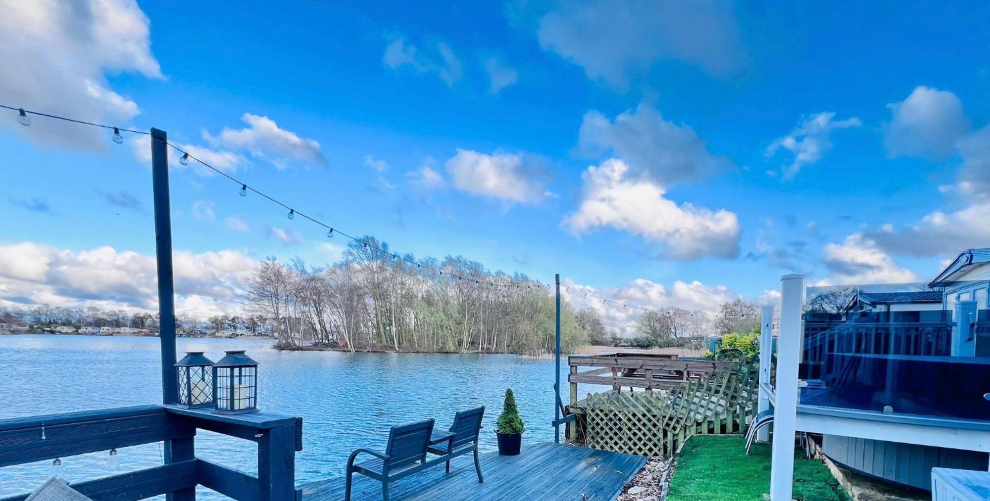 Lakeside Dorchester Lodge - Hot Tub With Fishing Peg Tattershall Εξωτερικό φωτογραφία