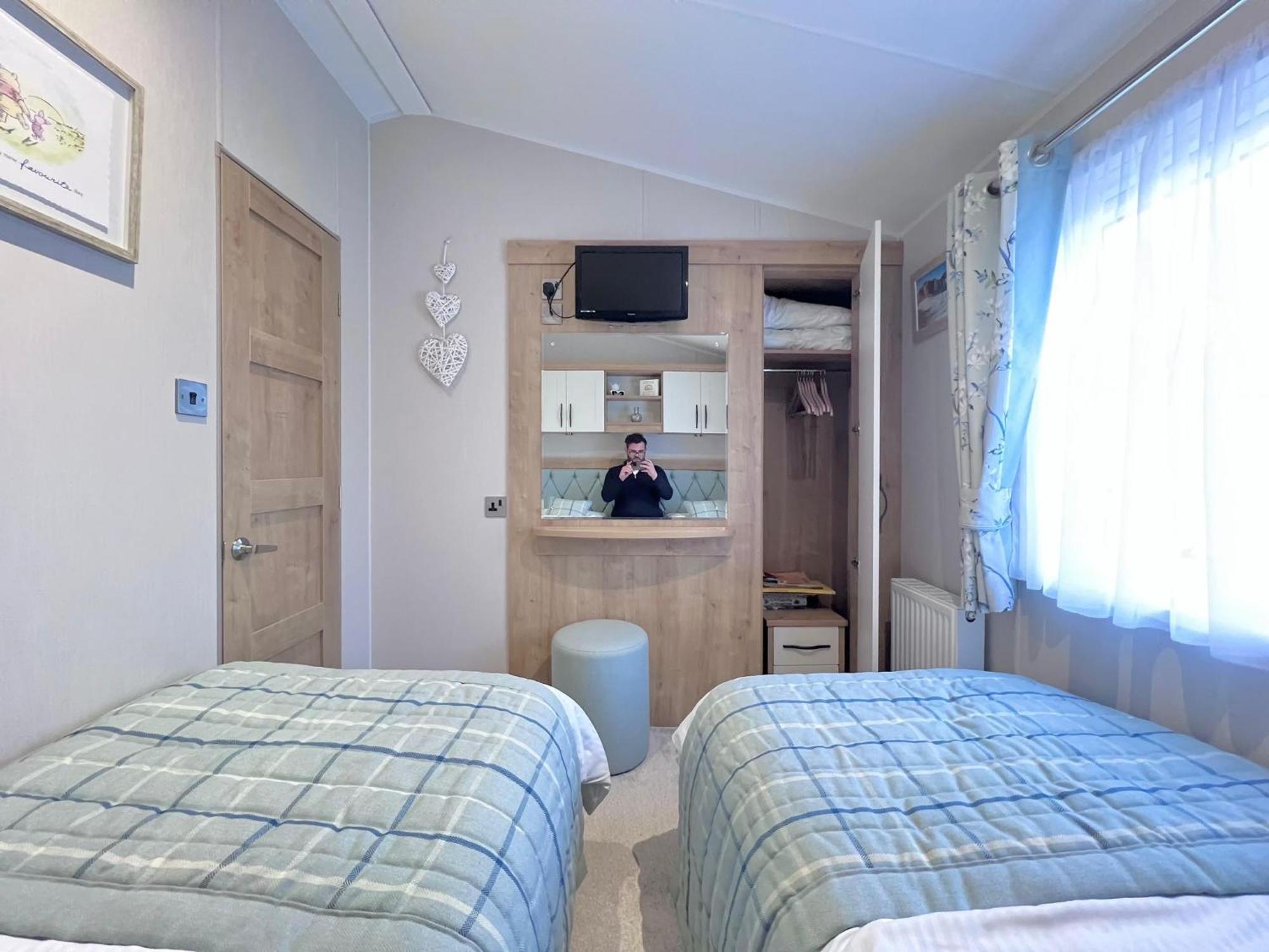 Lakeside Dorchester Lodge - Hot Tub With Fishing Peg Tattershall Εξωτερικό φωτογραφία