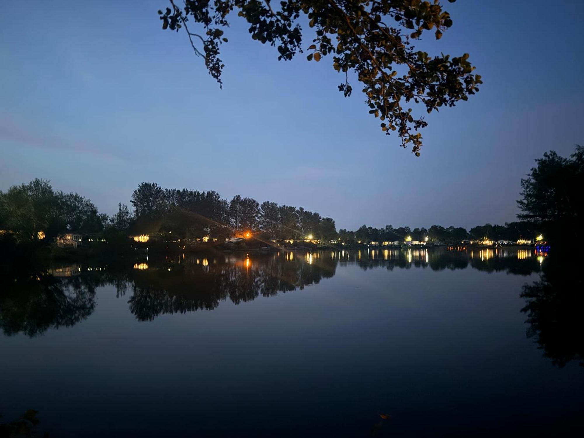 Lakeside Dorchester Lodge - Hot Tub With Fishing Peg Tattershall Εξωτερικό φωτογραφία